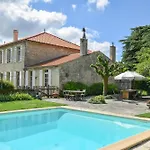Domaine De Laguneaussan فندق مبيت وإفطار 3*