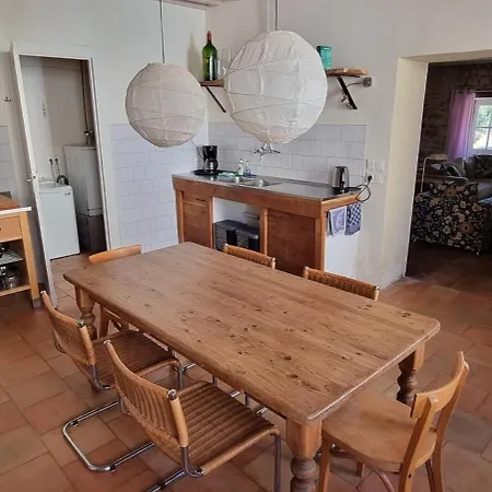 Domaine De Laguneaussan Bed and breakfast Lesparre-Médoc