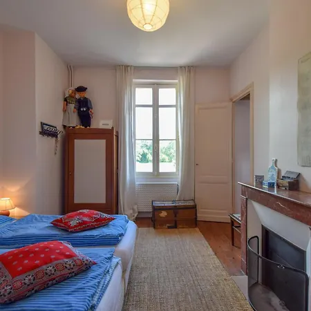 Domaine De Laguneaussan Bed & Breakfast *