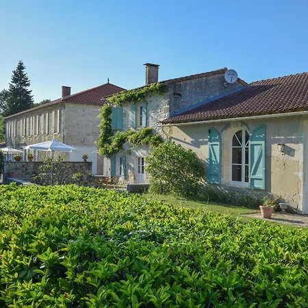 Domaine De Laguneaussan * Lesparre-Medoc