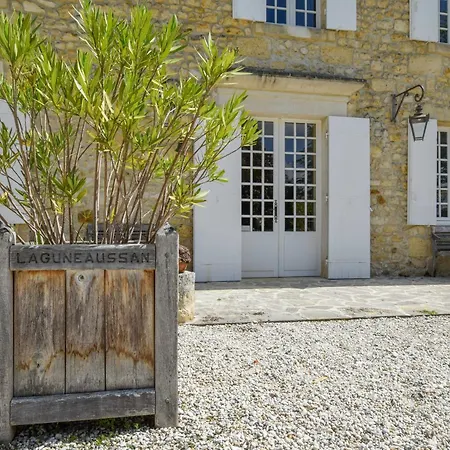 Domaine De Laguneaussan * Lesparre-Medoc