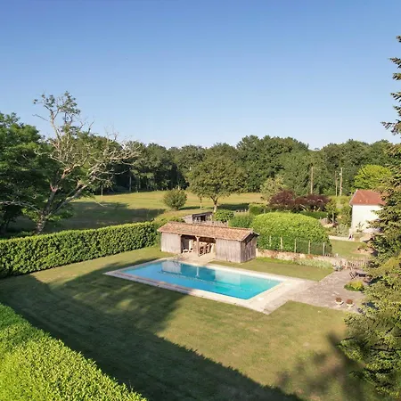 Domaine De Laguneaussan 3* Lesparre-Médoc