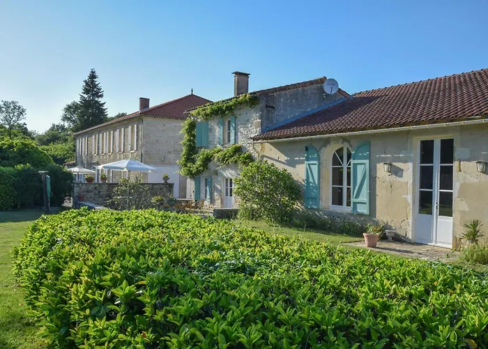 Domaine De Laguneaussan 3* Lesparre-Médoc