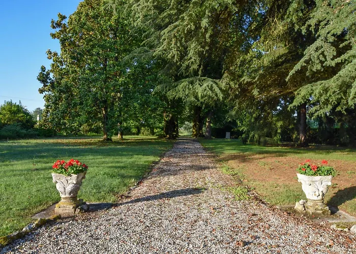 Domaine De Laguneaussan 3* Lesparre-Médoc